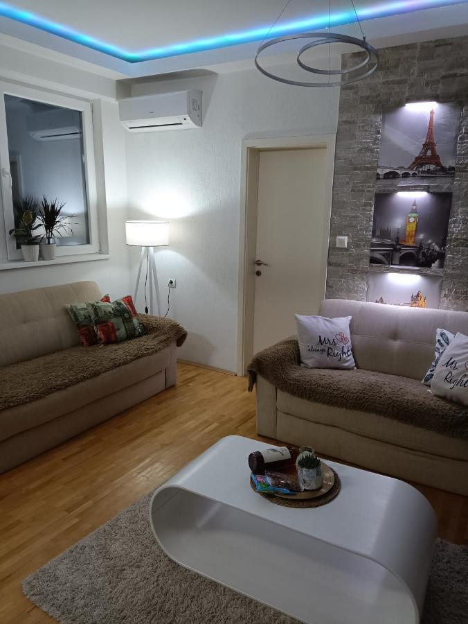 Apartment Veles Esterno foto